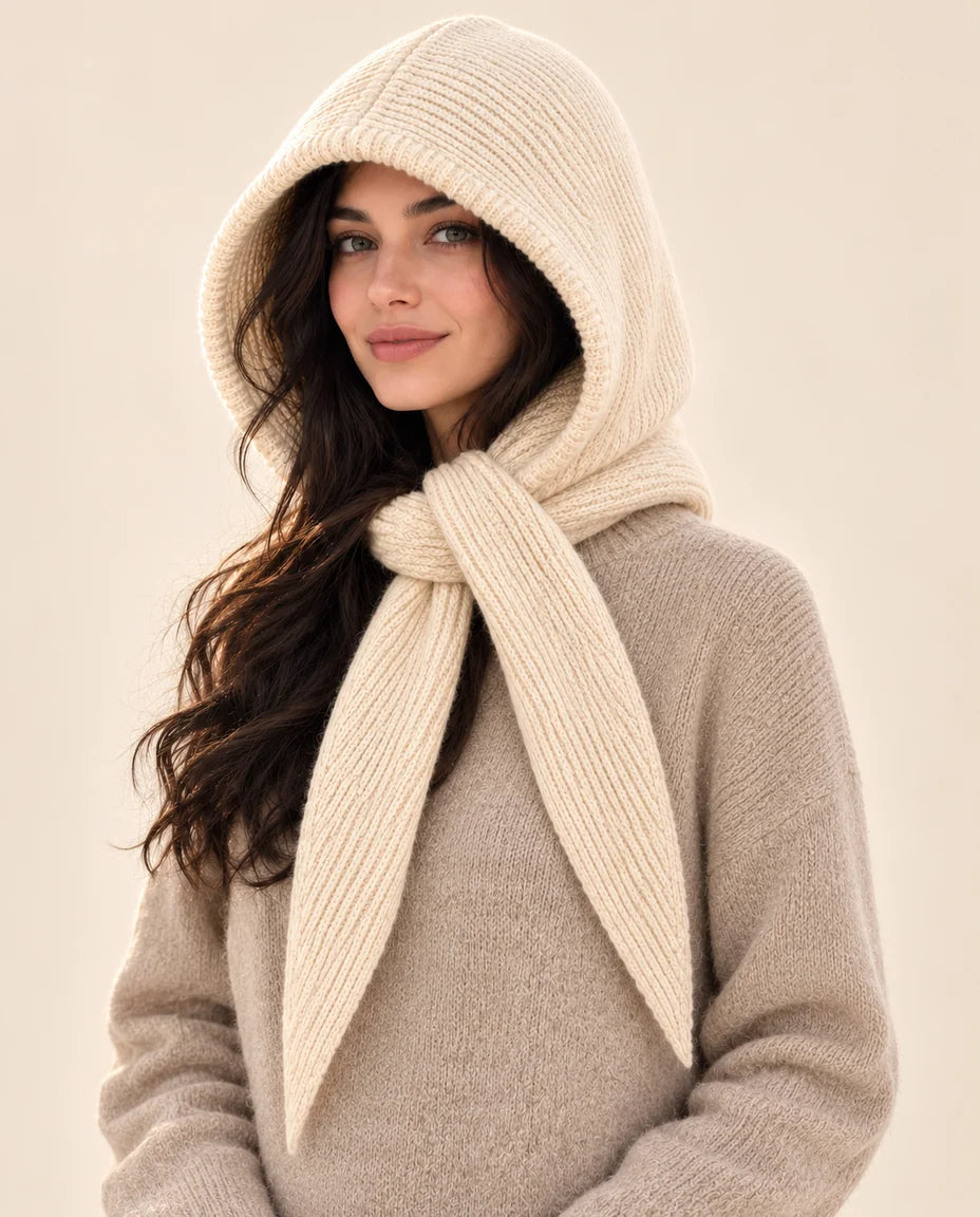 Winterknoten – Strickkapuze mit Bindeschal – Farbe Creme
