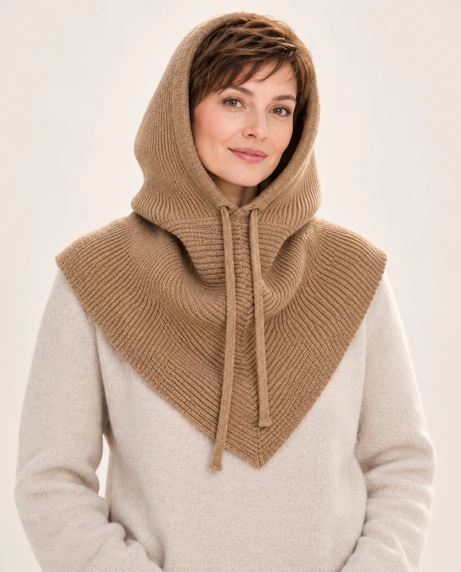 Schulterwärme – Strickkapuze mit breitem Kragen – Farbe Camel