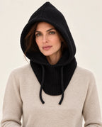 Stadtwinter – Strickkapuze mit Halskragen – Farbe Schwarz