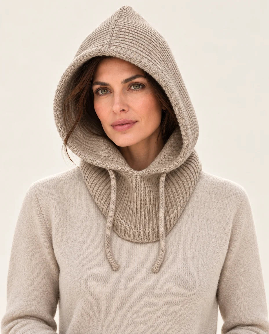 Stadtwinter – Strickkapuze mit Halskragen – Farbe Beige