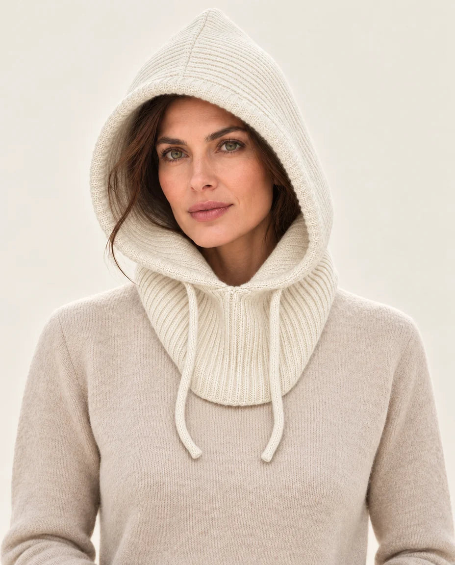Stadtwinter – Strickkapuze mit Halskragen – Farbe Creme
