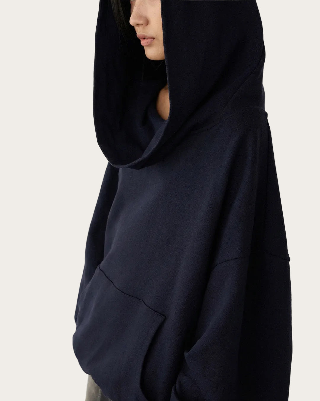 Eclipse Kapuzenpullover mit drapierter Kapuze – Produktansicht 2