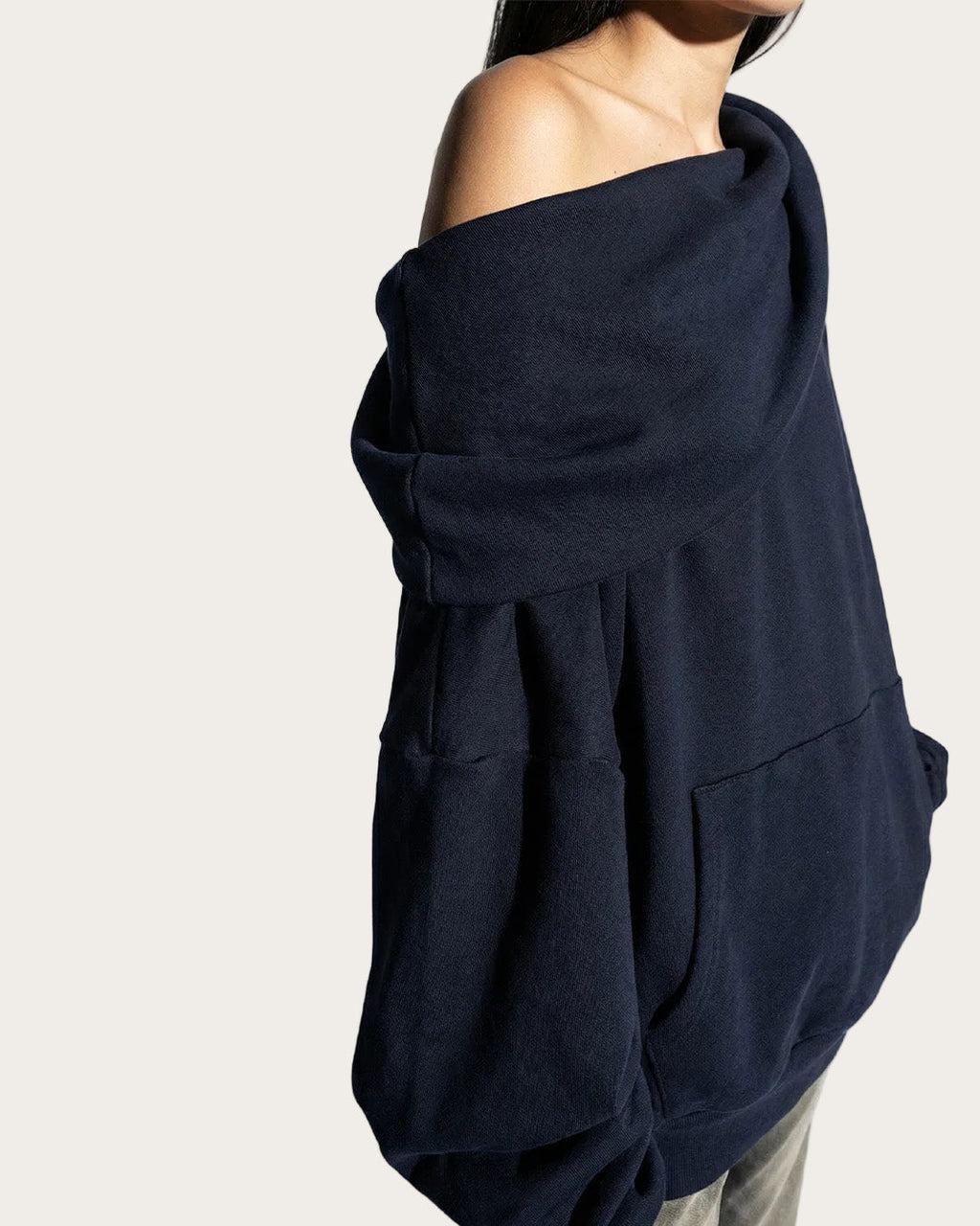 Eclipse Kapuzenpullover mit drapierter Kapuze – Produktansicht 3