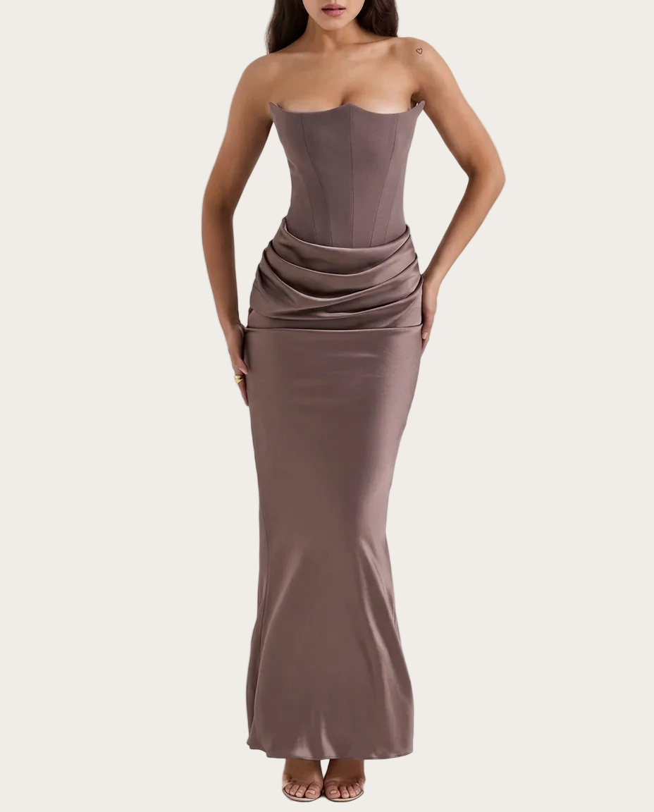 „Belle of the Ball“ Kleid – Farbe Nerzbrauner Satin
