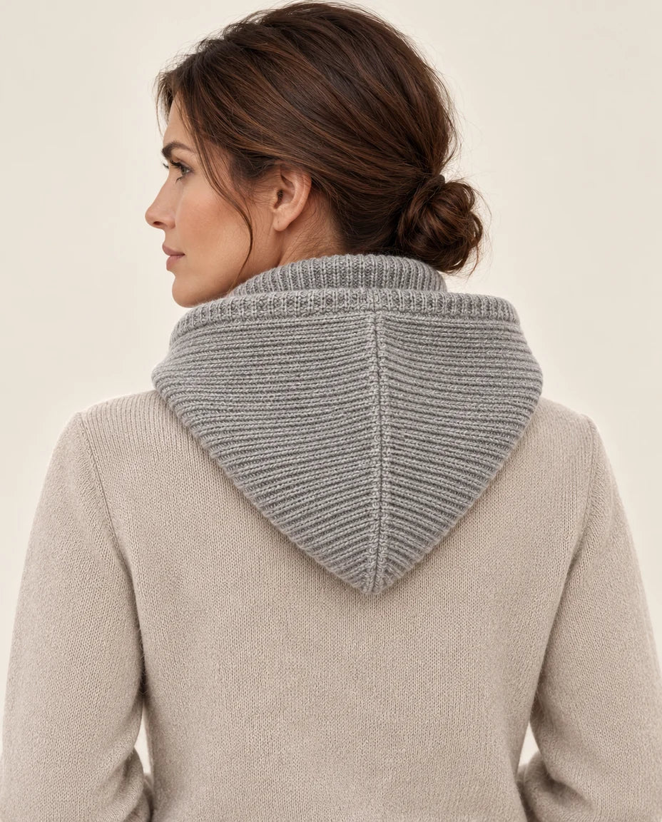 Stadtwinter – Strickkapuze mit Halskragen – Rückansicht